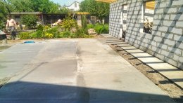 Бетонирование двора