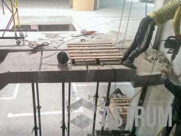 Демонтаж бетонной лестницы