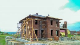 Возведение кровли дома Возведение кровли дома