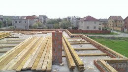 Возведение кровли дома