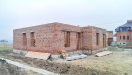 Кирпичная кладка дома